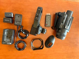 Sony PXW-Z90 4K XDCAM Videocámara CON SOLO 11x10H