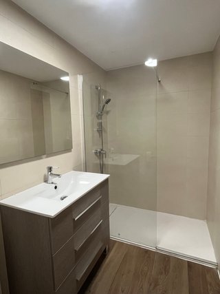 Piso de 4 Habitaciones con Garaje