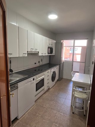 Piso de 4 Habitaciones con Garaje