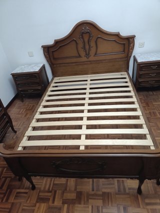 Dormitorio completo madera y mármol estilo clásico