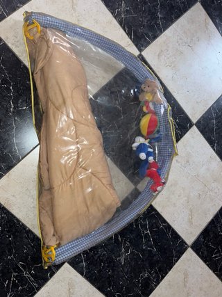 Arco de actividades para bebés oso