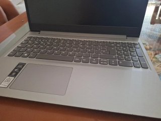 Lenovo IdeaPad S145 Gris