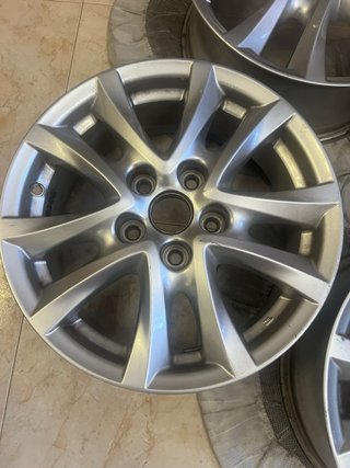 Llantas Mazda (4 unidades)