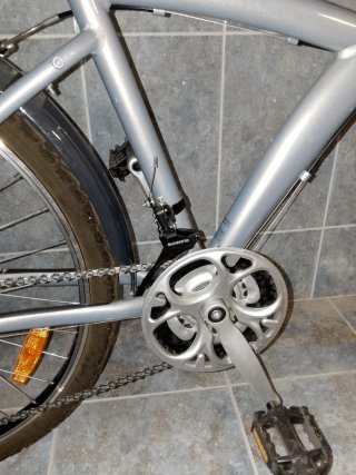 Bicicleta Gris con Cesta. Usado un par de veces