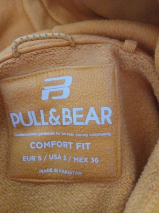 Sudadera Pull&Bear amarilla talla S