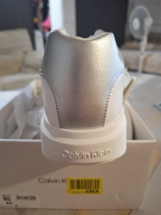 Zapatillas Calvin Klein Blancas y Plateadas Talla