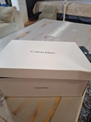 Zapatillas Calvin Klein Blancas y Plateadas Talla