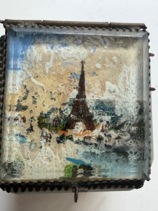 Caja joyero francesa antigua Torre Eiffel vitrina