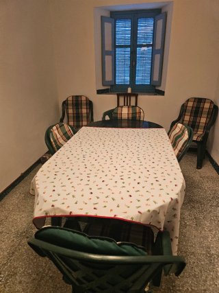 Conjunto mesa y sillas jardín