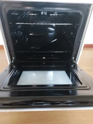 Cocina Gas Horno Eléctrico Johnson