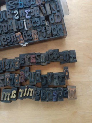 Lote antiguo tipos imprenta madera