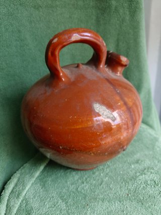 Cántaro antiguo de aceite vintage