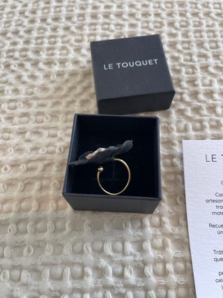 Anillo Le Touquet Flor Anémona Negro Dorado