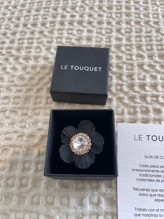 Anillo Le Touquet Flor Anémona Negro Dorado