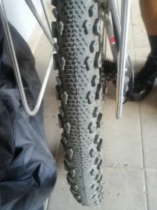 Bicicleta Trekking Boomerang Plata