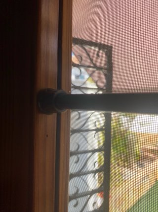 Barras extensibles para cortinas sin taladro