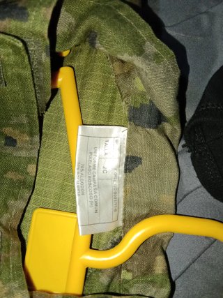 Chaqueta militar camuflaje verde