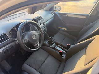 Volkswagen Golf VI 1.6 TDI BlueMotion 105 C