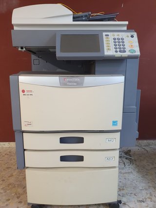 Impresora Multifunción Toshiba e-STUDIO 2330c