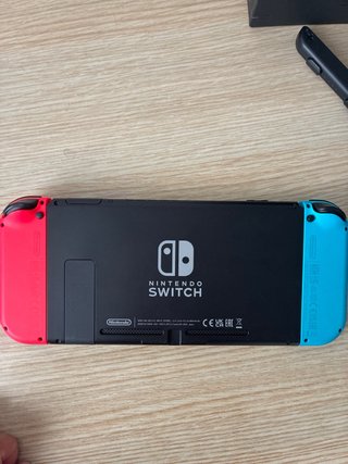 Nintendo Switch Azul y Rojo