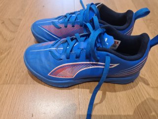 Zapatillas Fútbol Sala Niñ@ Puma talla 32