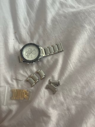 Reloj SKYLINE Plata y Blanco