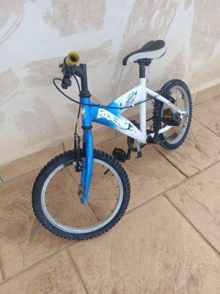 Bicicleta infantil 20 azul y blanca