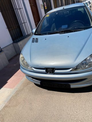Peugeot 206 2003