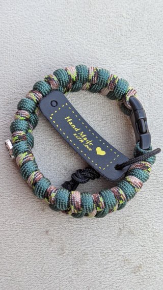 Pulsera Paracord Camuflaje con Cierre Táctico