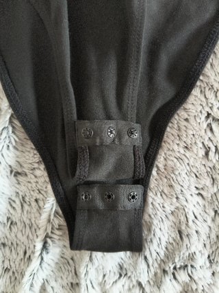 Body negro manga larga Shein talla M/L