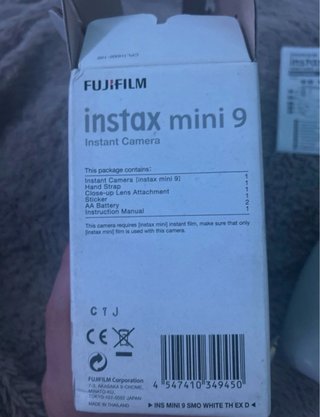 Cámara Instax Mini 9 Smokey White nueva Fujifilm