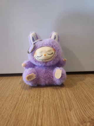 Labubu Peluche Morado