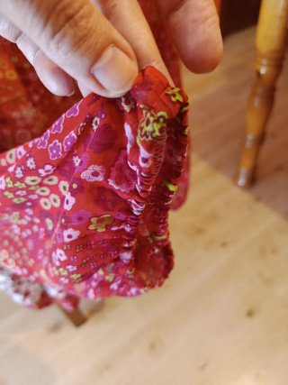 Blusa sedosa floral