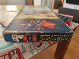 Juego de mesa Stratego.