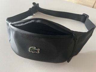 Riñonera Lacoste Negra