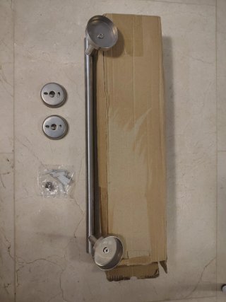 Toallero plateado para el baño de 40cm