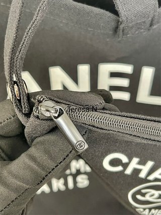 Set Chanel Tote e Trousse Nero