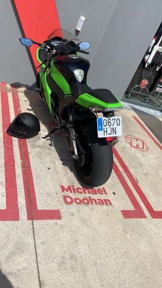 Kawasaki Ninja ZX10R 2012