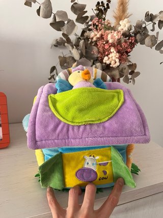 Casita de peluche para bebés