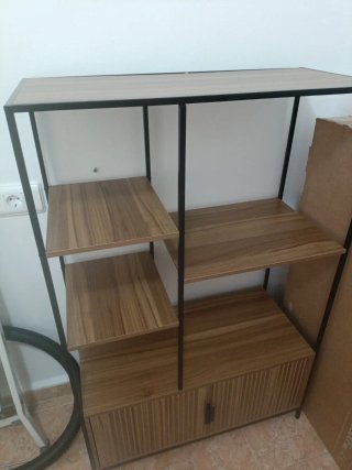 Estantería Metálica y Madera