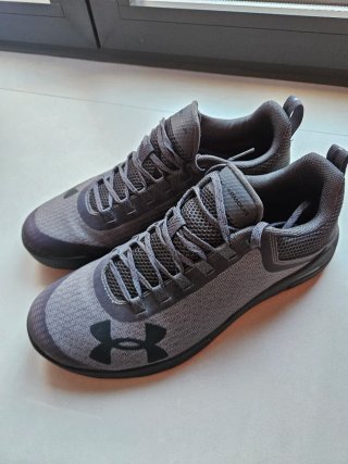 Zapatillas Under Armour Hombre Talla 42.5 Gris