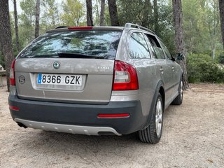 Skoda Scout 2012