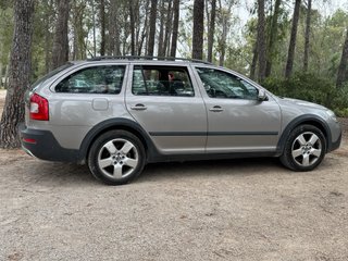 Skoda Scout 2012