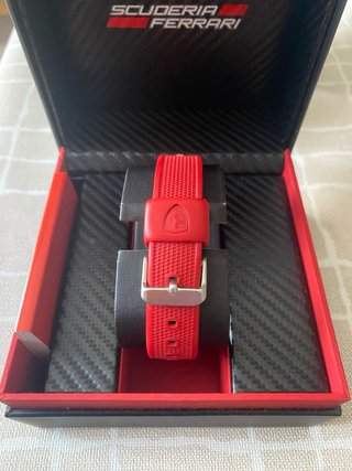 Reloj Scuderia Ferrari Red Rev Analógico