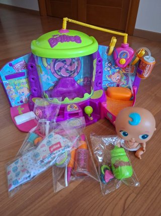 The Bellies: Test de Virus + Bobby Boo