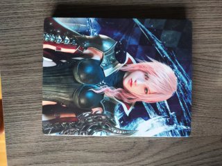 Caja metálica Final Fantasy XIII Lightning Returns