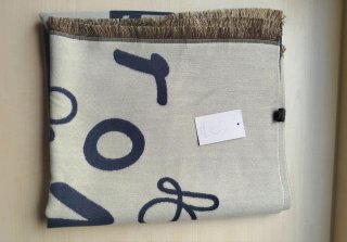 Bufanda reversible azul marino y beige