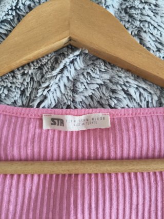 Crop top manga larga rosa Stradivarius, talla M