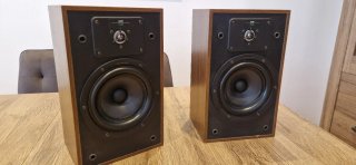Altavoces KEF C25