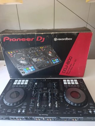 Controlador DJ Pioneer DDJ-800
